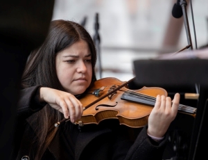 Solar Fábio Prado e quarteto da brasil jazz sinfônica realizam concerto em homenagem ao dia internacional da mulher