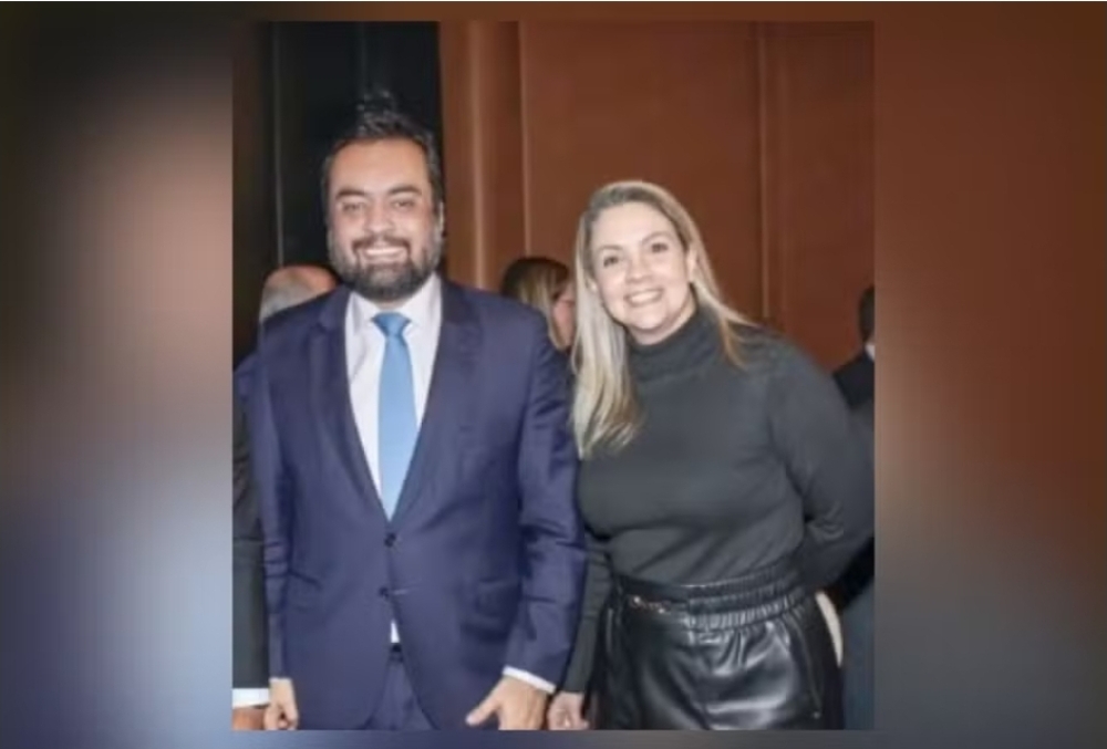 Dança das cadeiras: Mudanças na cúpula da Secretaria de Educação de Castro, Luciana Calaça remodela gestão da educação estadual
