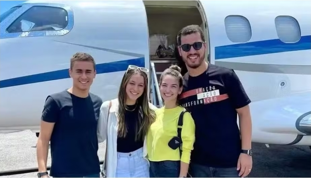 Deputado Nikolas Ferreira é alvo de críticas após usar jato de investigado no caso Master