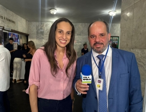 Paula do Vôlei entra na briga política e não poupa palavras sobre atletas trans no feminino