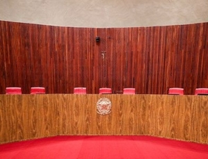CASO CEPERJ: Assista Sessão que será transmitida ao vivo, a partir das 19h, Ministro pode pedir vista novamente e dar tempo para Castro descompatibilizar