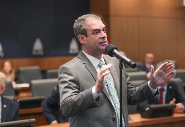 https://www.ultimahoraonline.com.br/noticia/projeto-de-lei-do-deputado-rosenverg-reis-tem-parecer-favoravel-e-estado-do-rio-de-janeiro-podera-implantar-salas-para-amamentacao-nas-unidades-basicas-de-saude