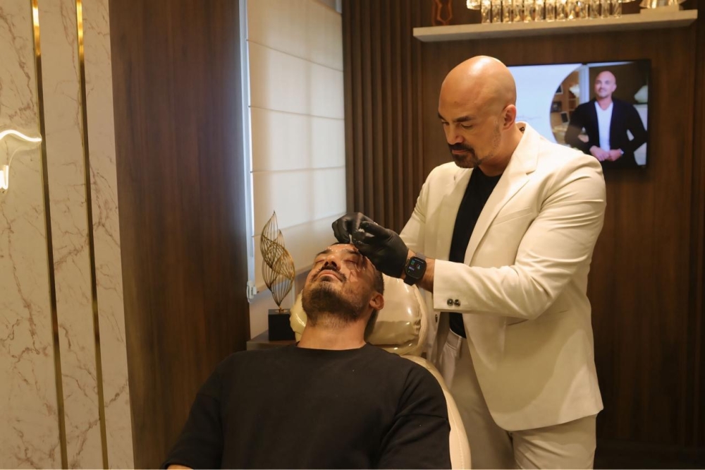 Especialistas ampliam presença digital e reforçam debate sobre estética baseada em ciência e naturalidade