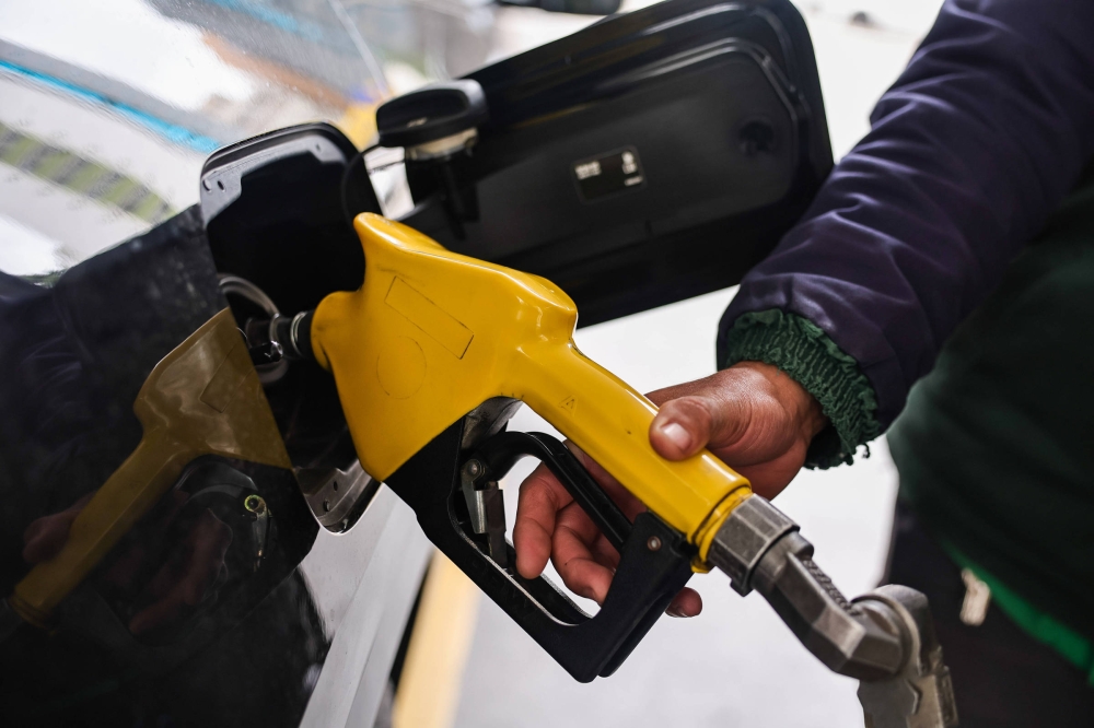Diesel terá aumento nas refinarias e litro ficará R$ 0,38 mais caro