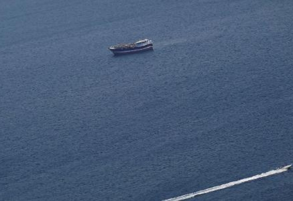 Irã diz permitir passagem de alguns navios em Ormuz e ameaça barrar aliados dos EUA
