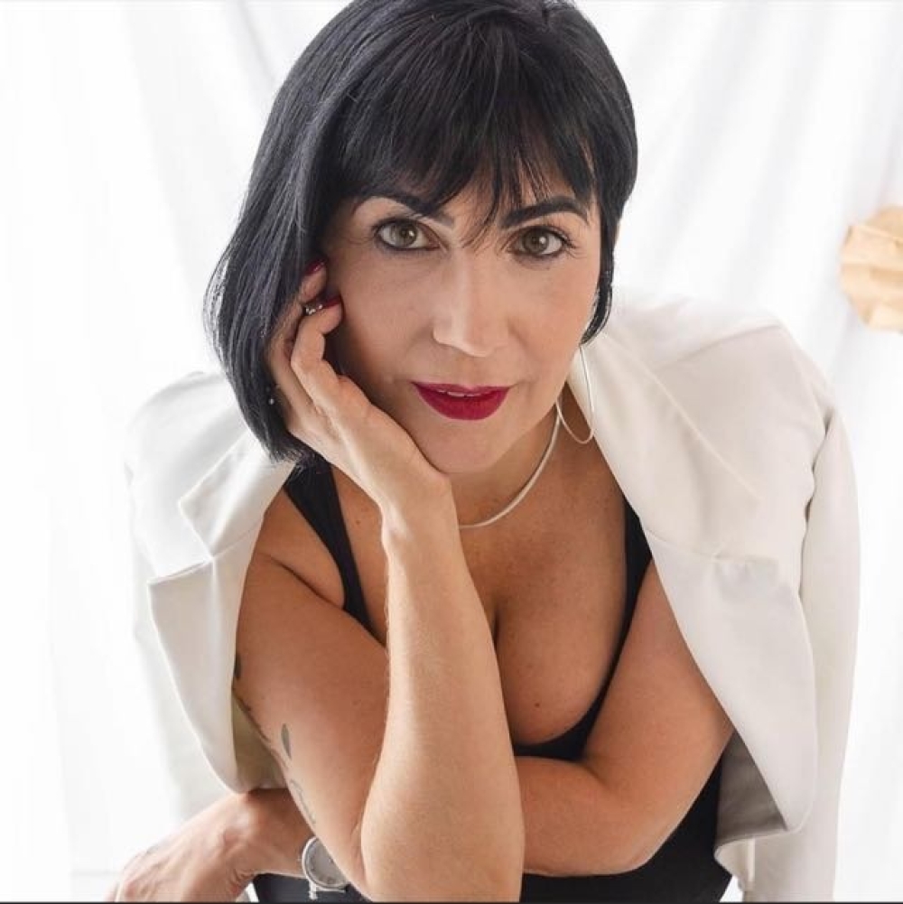 Hellen Rosa Ferreira defende a educação como eixo estratégico da gestão de pessoas