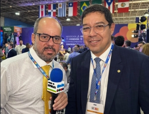PL projeta 15 federais e 22 estaduais no Rio: PL projeta 15 federais e 22 estaduais no Rio: ALTINEU CORTÊS revela estratégia para eleger Douglas Ruas GOVERNADOR e Flávio Bolsonaro PRESIDENTE na Super Rio Expofood