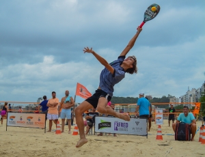 Niterói Esportes de Praia reunirá  atletas renomados de  beach tennis,  futevôlei  e vôlei com estrutura inédita numa arena com 18 quadras 
