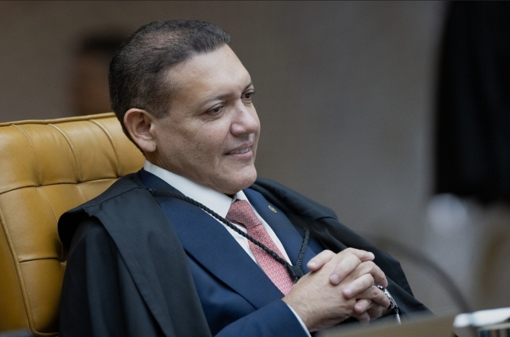 Fluxo de R$ 18 milhões entre Master, JBS e consultoria que paga filho de Nunes Marques alimenta dúvidas sobre conflito de interesse