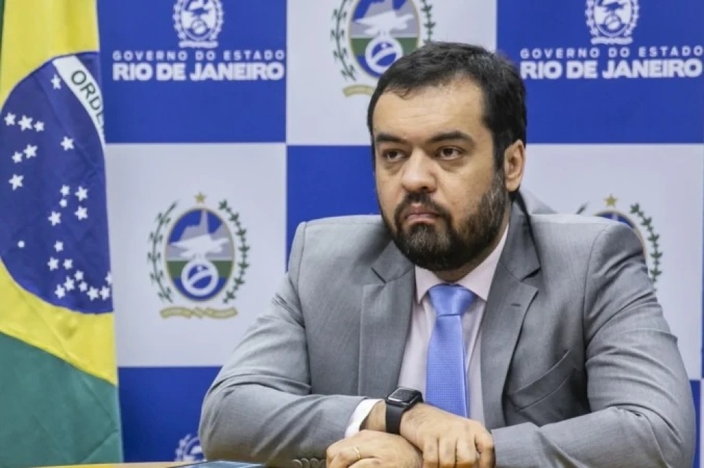 Castro antecipa saída do governo do Rio em meio a crise judicial