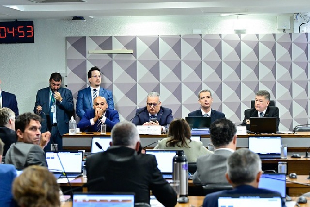 Com mais de 4 mil páginas, relatório da CPMI pode ser votado nesta sexta