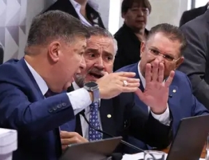 Relatório paralelo da CPMI do INSS pede indiciamento de 130 e aponta fraude bilionária