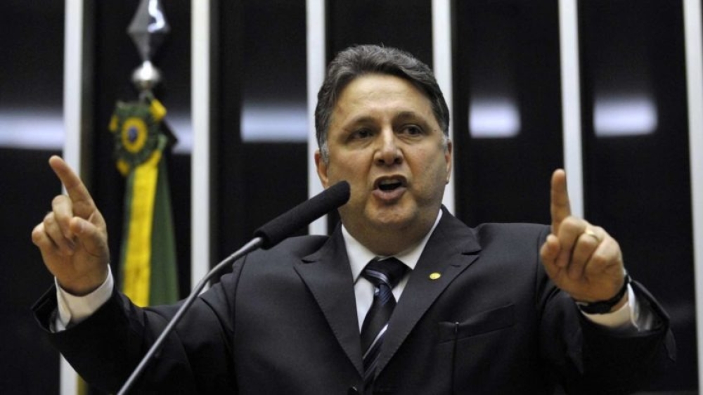 STF Tira a Tampa da Panela e Anthony Garotinho Volta a Ferver o Caldeirão de 2026