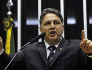 STF Tira a Tampa da Panela e Anthony Garotinho Volta a Ferver o Caldeirão de 2026