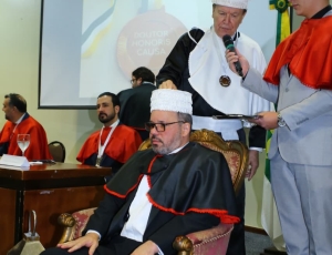De Redação em Redação à Tribuna Acadêmica: Ralph Lichotti é consagrado com 'DOUTOR HONORIS CAUSA' em Brasília