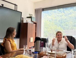 PROTAGONISMO FEMININO E GESTÃO: LUCIANA POLATI CUMPRE AGENDA COM A PREFEITA MARINA DE GUAPIMIRIM E MOSTRA A FORÇA DAS MULHERES NA LIDERANÇA PÚBLICA