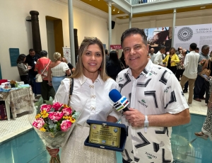 Andrea de Azeredo, CEO da Garra Geradores, celebra prêmio de Empresária do Ano no G10 Valores e Negócio