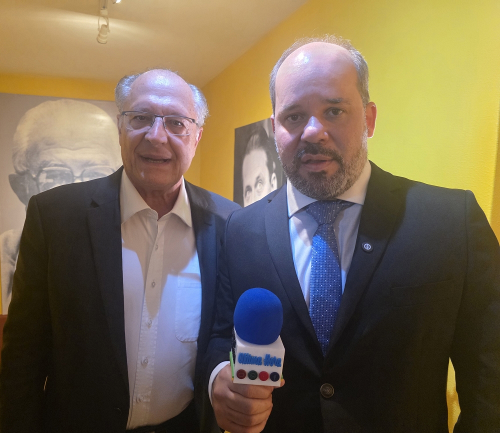 Lula anuncia Alckmin como seu vice na reeleição, veja onde os ministros exonerados vão disputar as eleições e cargos 