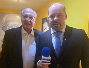 Lula anuncia Alckmin como seu vice na reeleição, veja onde os ministros exonerados vão disputar as eleições e cargos 