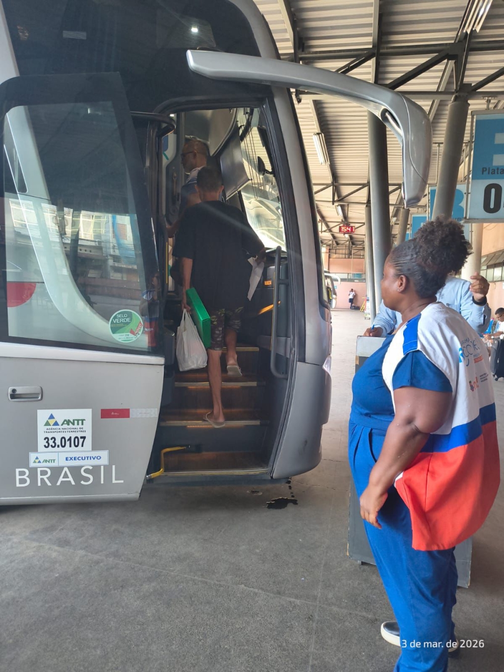 Prefeitura de Niterói já realizou 300 recambiamentos em seis meses e reforça política de reintegração social