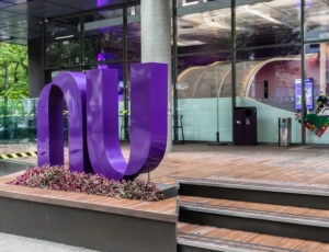 Brasil vira alvo de investidores estrangeiros e Nubank dispara entre recomendações