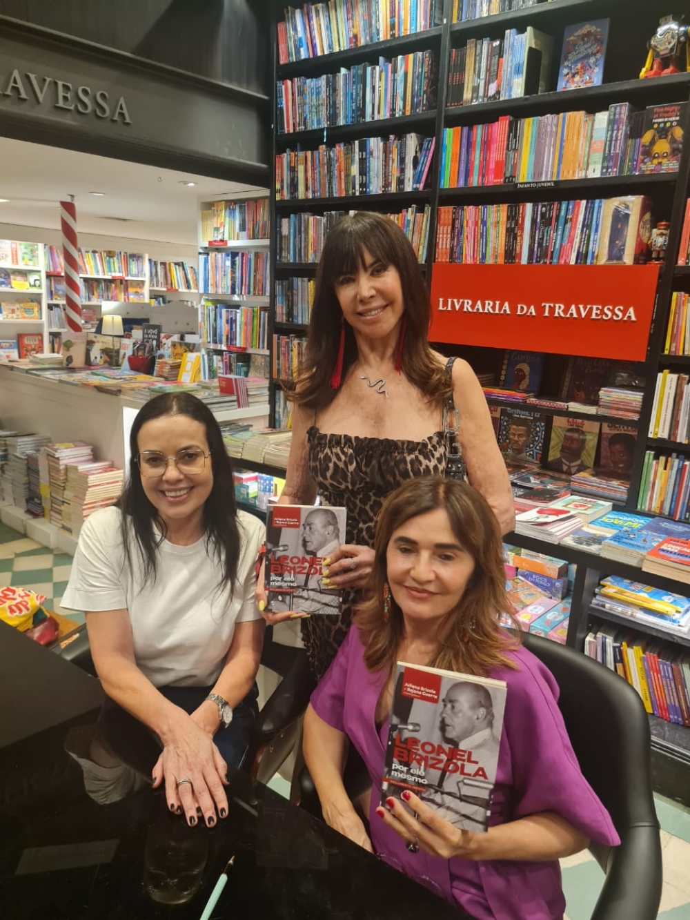 Da Pobreza ao Poder: Brizola Conta sua própria História em novo Livro lançado no Rio de Janeiro