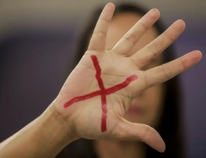 Novas leis ampliam proteção e endurecem combate à violência contra mulheres no Brasil
