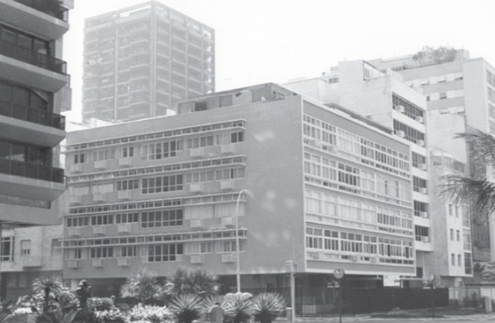 Câmara do Rio recebe exposição mostrando evolução urbanística da cidade através de alturas dos edifícios 