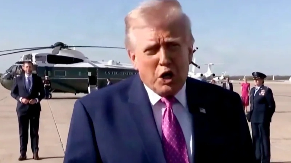 EUA bloqueiam o Estreito de Ormuz após ameaça de Trump: 'quem atirar será explodido para o inferno'