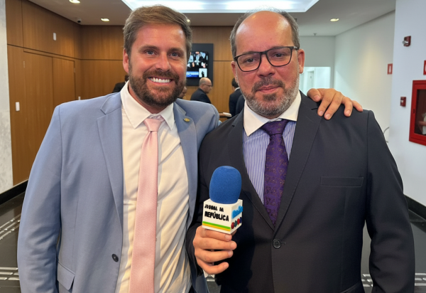 Thiago Gagliasso acusa governo Lula de tumultuar votação para presidente da Alerj e diz que picanha cara explica por que não foi convidado para aniversário do irmão