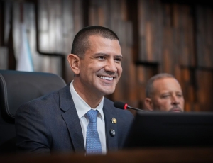 DEPUTADO DOUGLAS RUAS É ELEITO NOVO PRESIDENTE DA ALERJ