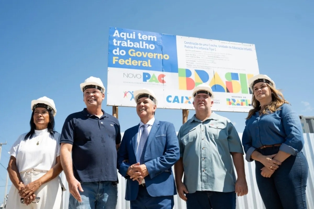 Casimiro de Abreu inaugura complexo educacional com capacidade para 560 crianças em tempo integral