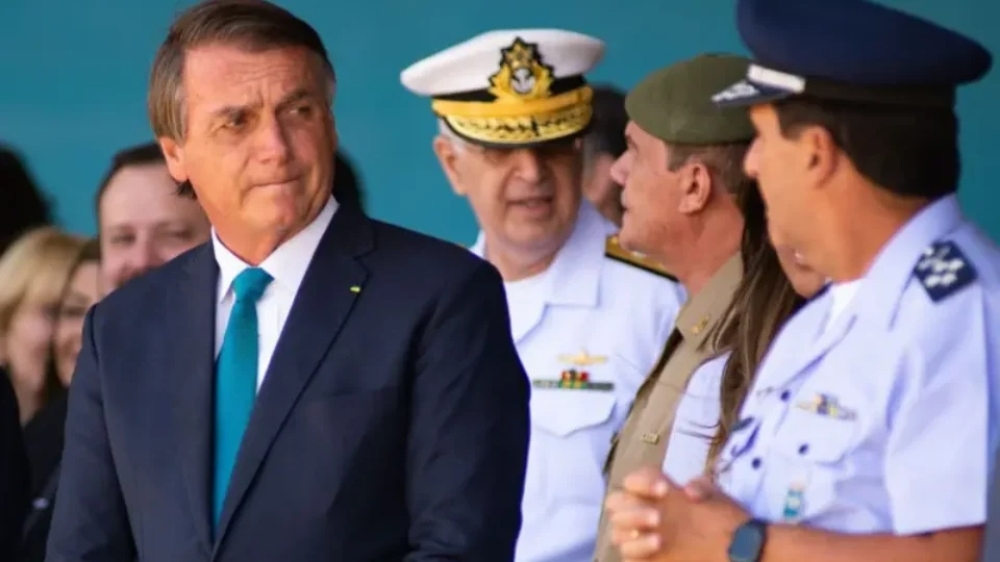 STM autoriza coleta de dados em processo que pode cassar patente de Bolsonaro