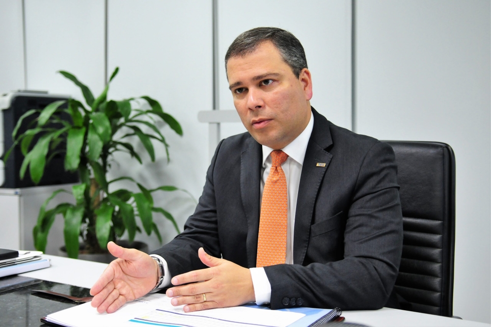 Ex-presidente do BRB troca defesa e avalia delação que pode atingir políticos do DF