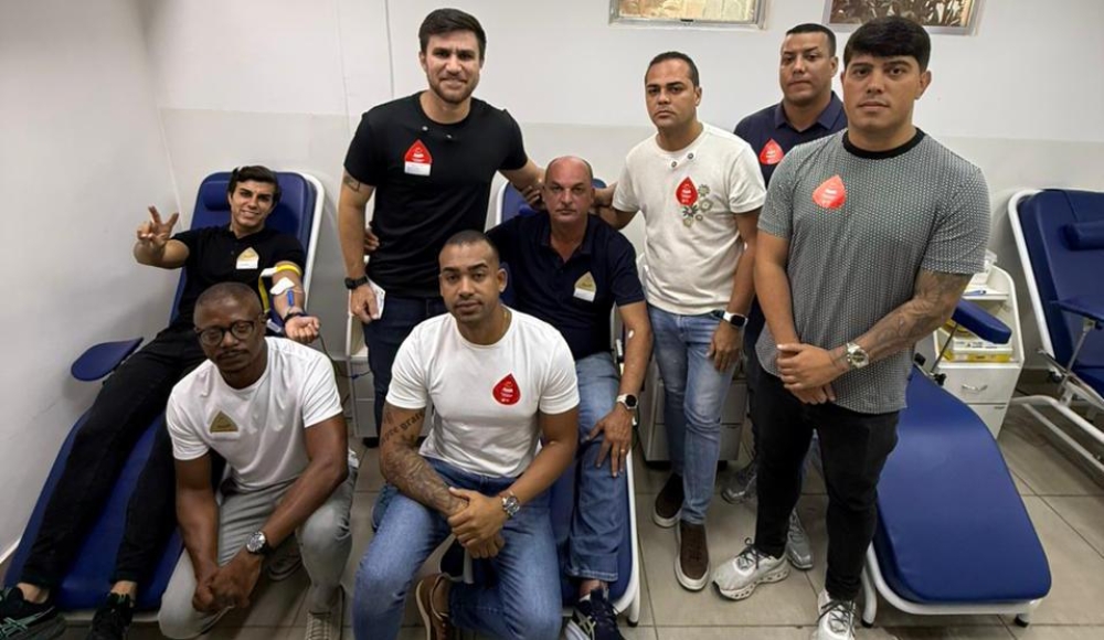 Vereadores de Nova Iguaçu e Deputado Estadual Filipinho Ravis dão início a campanha doe sangue no Hospital da Posse
