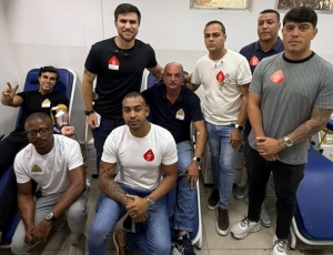 Vereadores de Nova Iguaçu e Deputado Estadual Filipinho Ravis dão início a campanha doe sangue no Hospital da Posse