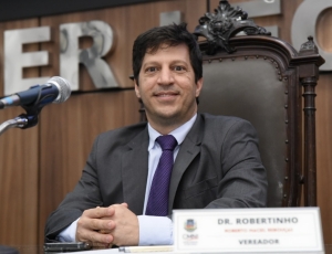 Dr. Robertinho lidera criação do Museu Municipal e inauguração marca virada histórica em Nova Iguaçu
