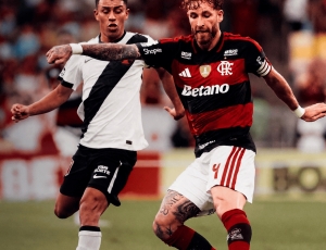 Flamengo abre vantagem, mas Vasco reage e arranca empate no fim