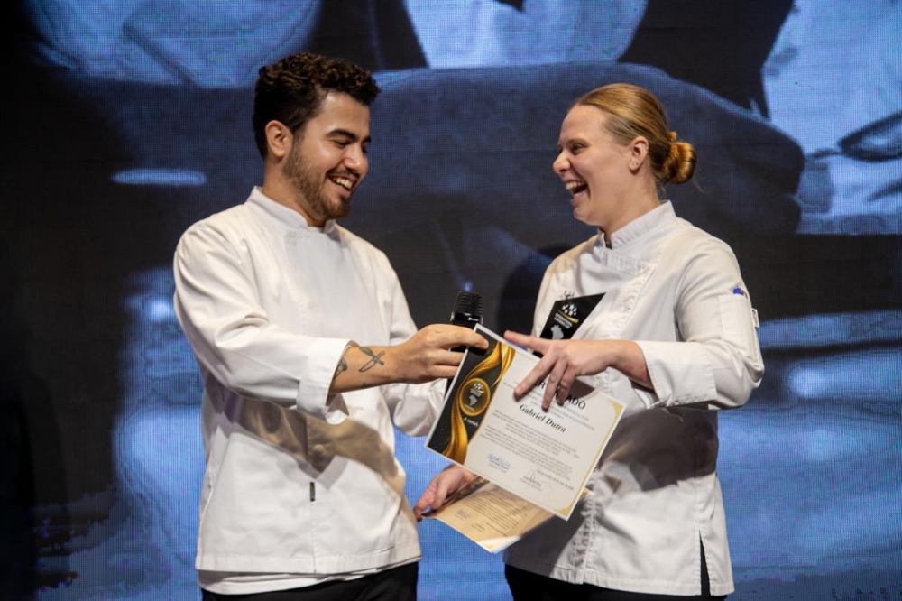 Júlia Xavier e Gabriel Dutra fazem história e representarão o Brasil em Lyon