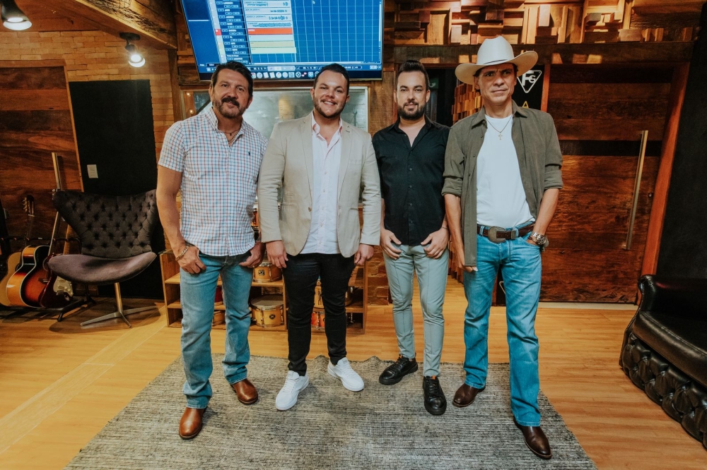 Matheus & Lorenzo lança 