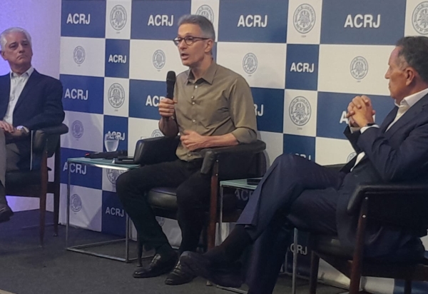 Partido Novo lança pré-candidatura de André Marinho ao governo do RJ ao lado de Romeu Zema e lideranças nacionais