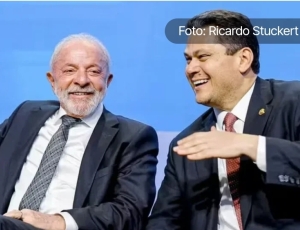 Alcolumbre pede agenda com Lula para restabelecer relação após derrota de Messias