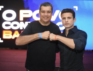 Léo Rodrigues reforça apoio a André Marinho durante lançamento da pré-campanha ao Governo do Rio