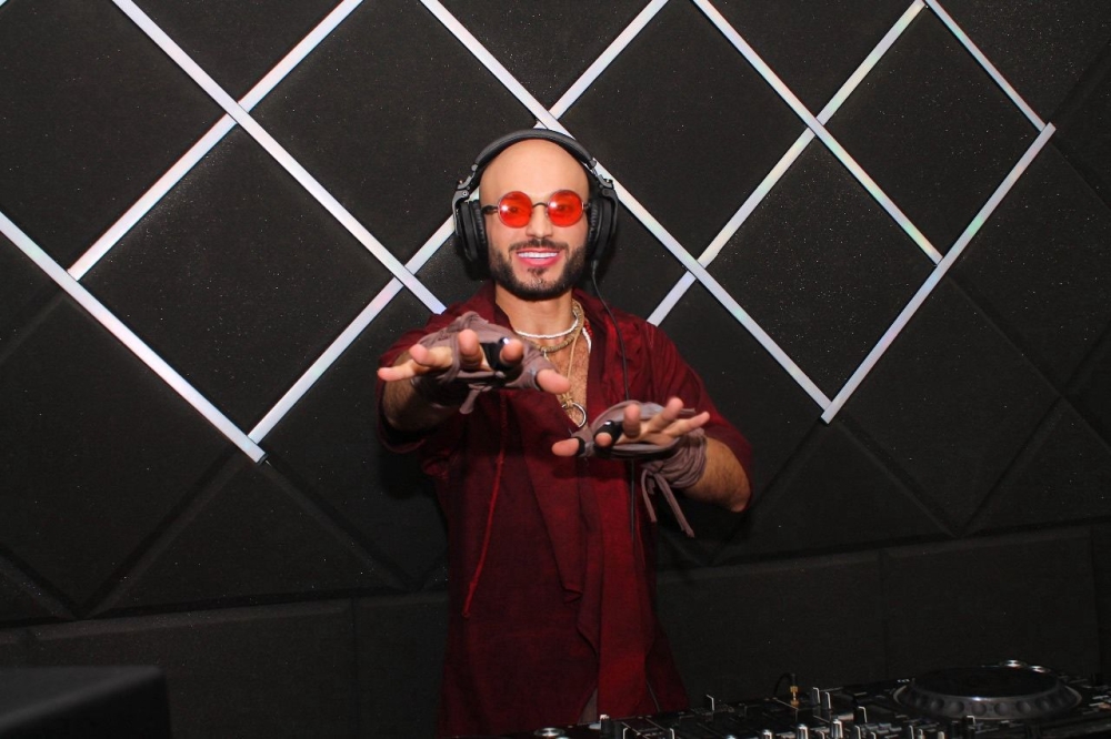 DJ Yangui comanda as pick-ups do point mexicano La Tuna BCS