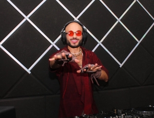 DJ Yangui comanda as pick-ups do point mexicano La Tuna BCS