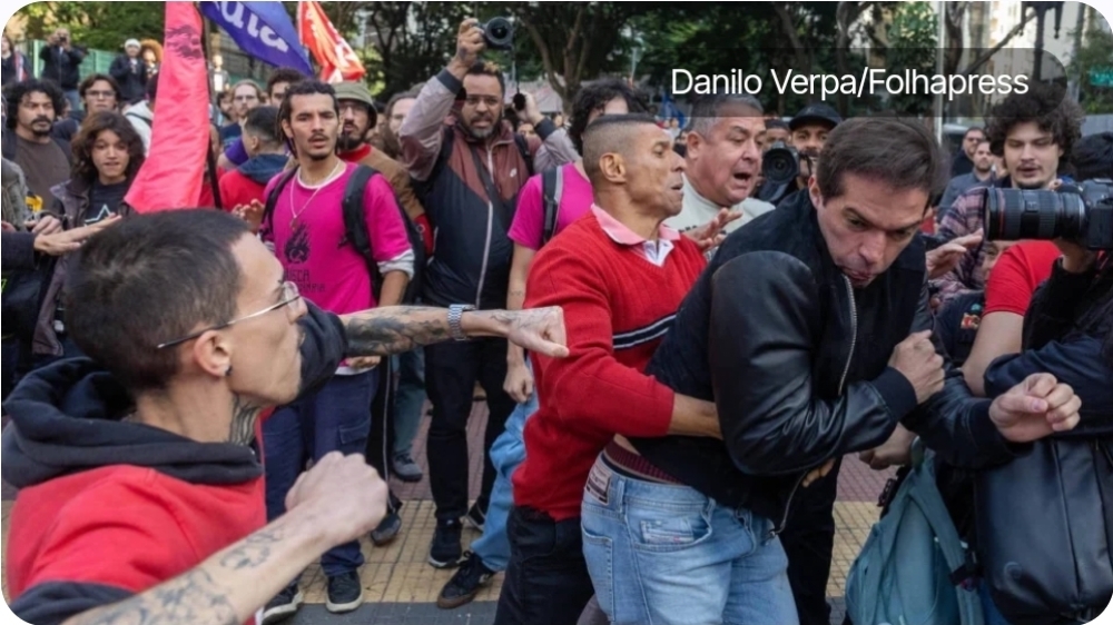 Protesto de alunos de USP, Unesp e Unicamp termina em confronto; vereador leva soco