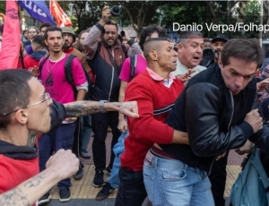 Protesto de alunos de USP, Unesp e Unicamp termina em confronto; vereador leva soco