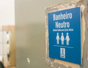 Alerj adia discussão sobre projeto de banheiros neutros para pessoas trans
