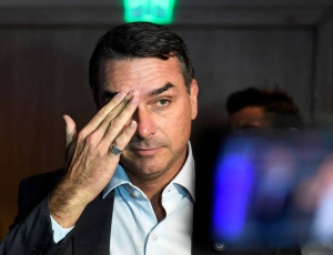 Flávio disse há 2 meses que nunca teve contato com Vorcaro 