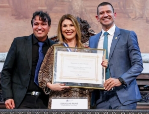 Manoela Peres, Ex-prefeita de Saquarema recebe Medalha Tiradentes e consolida trajetória rumo ao Congresso Nacional